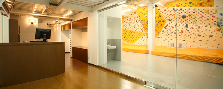 受付・見学スペース