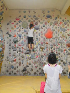 o1200160013802387591