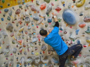 o1600120013800310725